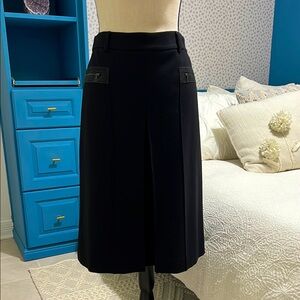 Theory wool skirt with pleat and zip pockets